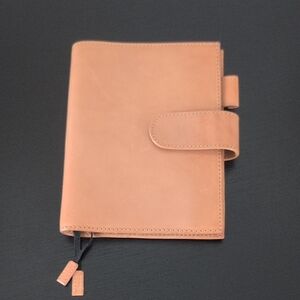 Elegant Tan Leather Women's Wallet